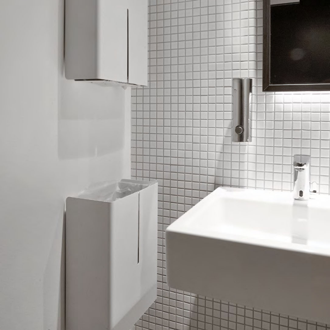 Zubehör für das Badezimmer von FROST