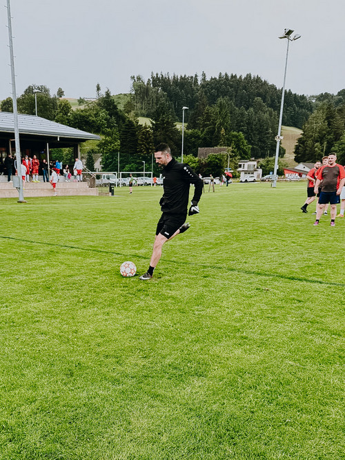 Dorfturnier FC Zell Teilnahme Marmobisa Team