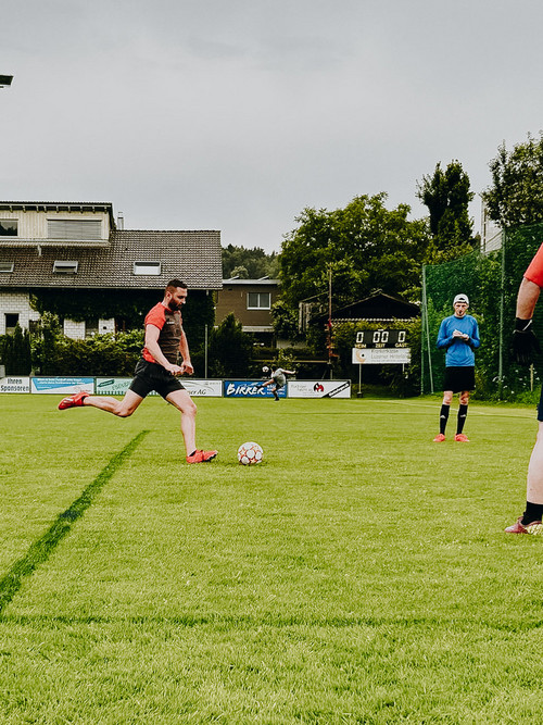 Dorfturnier FC Zell Teilnahme Marmobisa Team