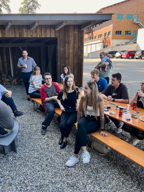 Gemeinsamer Ausbildungsabschluss mit Grillfest in Ebersecken
