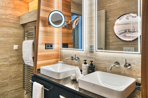 Referenz Abdeckung Granit Naturstein Hotel Schweizerhof Luzern