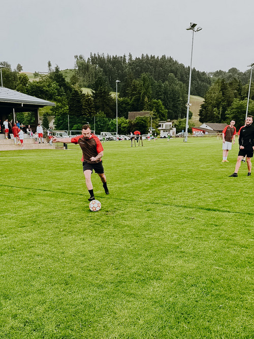 Dorfturnier FC Zell Teilnahme Marmobisa Team