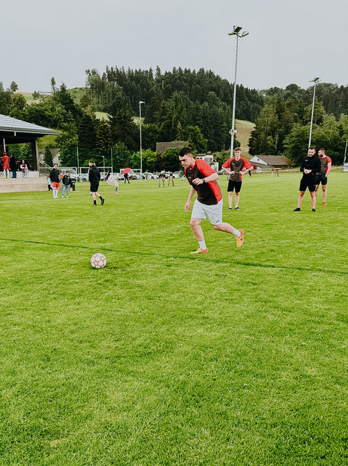 Dorfturnier FC Zell Teilnahme Marmobisa Team