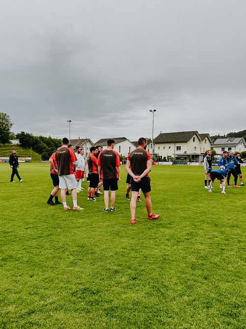 Dorfturnier FC Zell Teilnahme Marmobisa Team