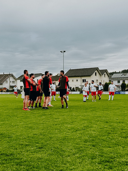 Dorfturnier FC Zell Teilnahme Marmobisa Team