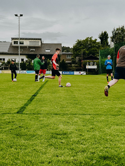 Dorfturnier FC Zell Teilnahme Marmobisa Team